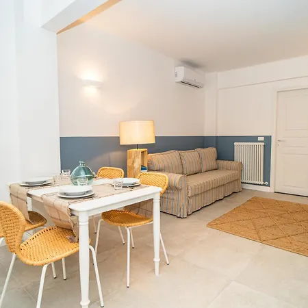 H H Moneglia Il Vicolo Apartment Exterior photo