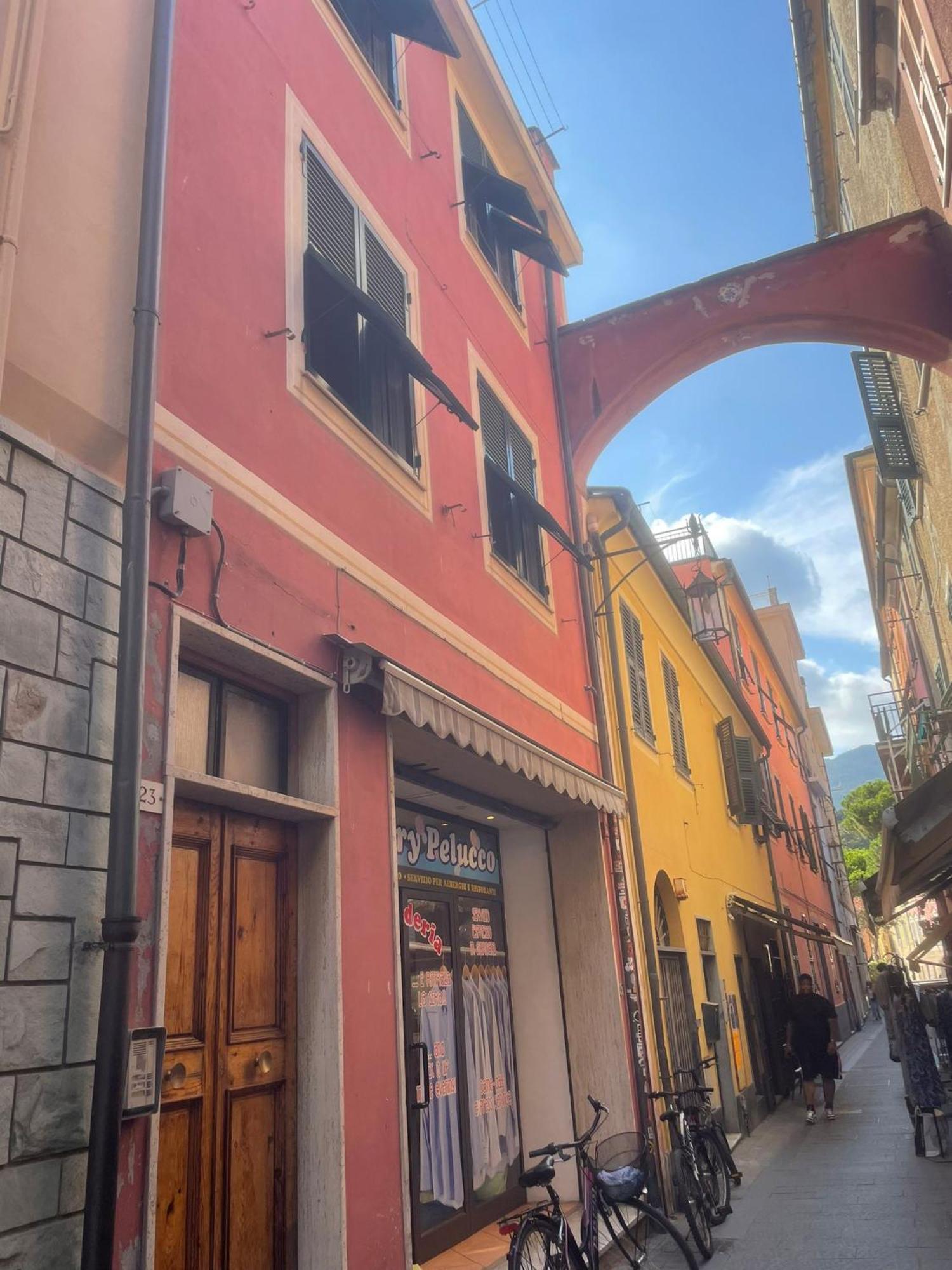 H H Il Vicolo